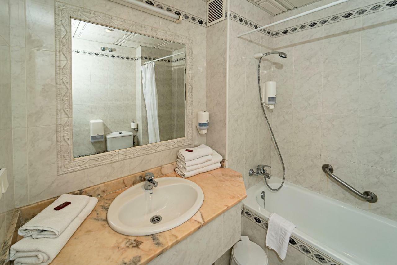 Hotel Carabela Santa Maria มาซากอน ภายนอก รูปภาพ